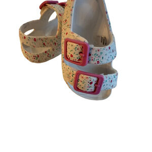 Girls Sandals Size 4 White with Floral Print
